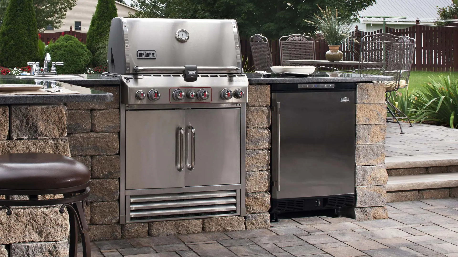 Outdoor paver kitchen installation in San Mateo, CA.
