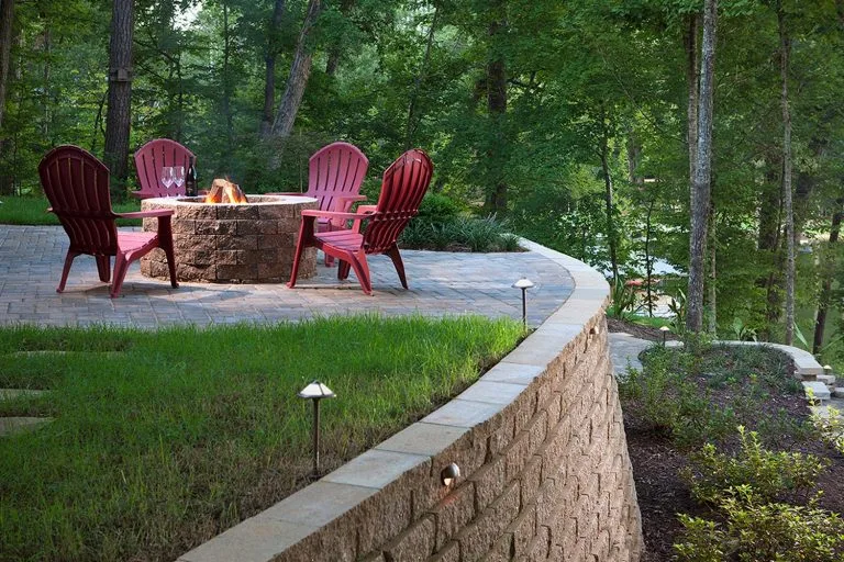 Seven Important Facts About Building Retaining Walls