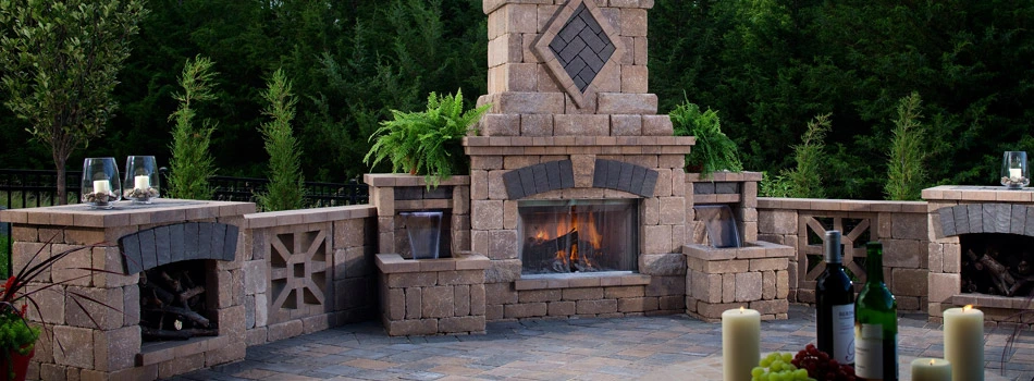 Outdoor paver fire pit with kitchen countertops in Solano, Ca.